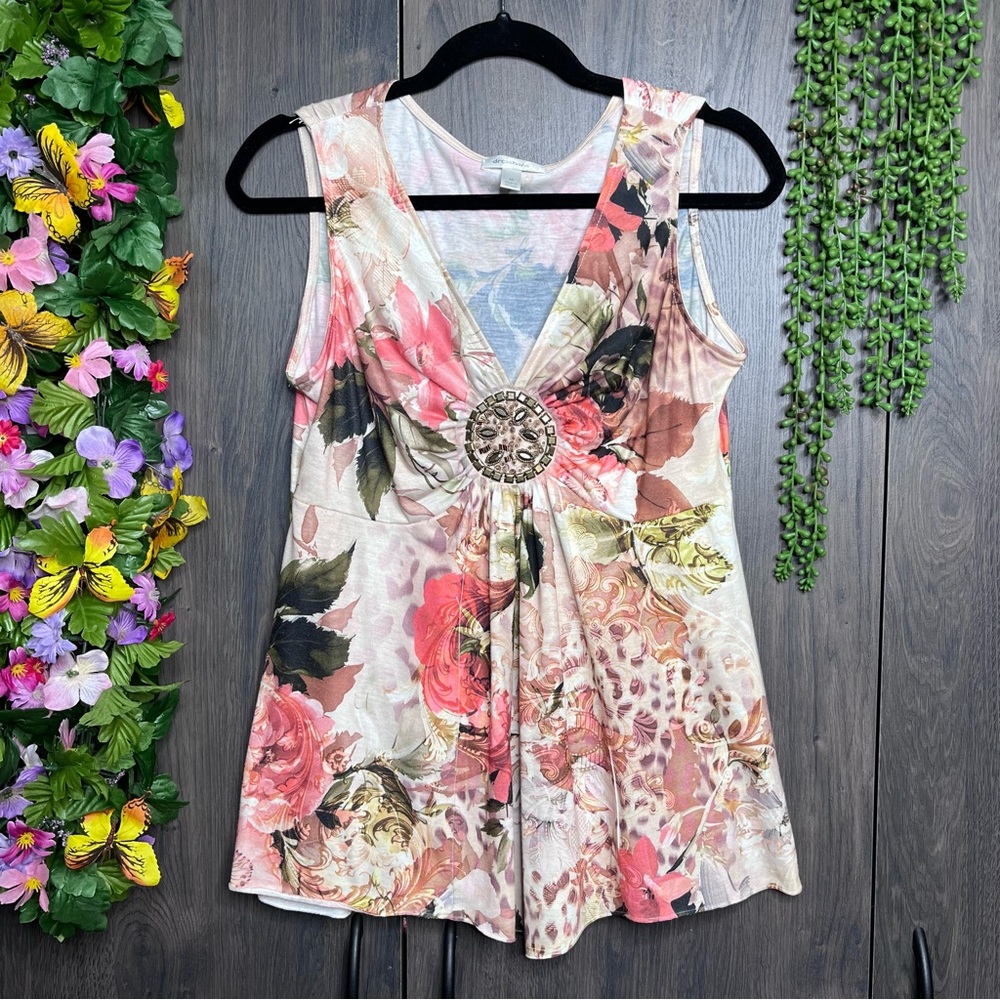 a💙2/$40💙Dress Barn Sleeveless Floral Printed V Neck Top Size Medium